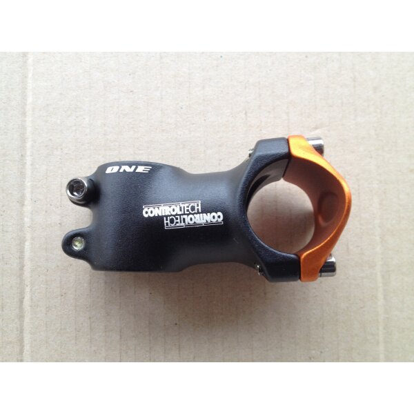 Control Tech One Vorbau, 31,8*60 mm, 1 1/8" Ahead, schwarz/orange
