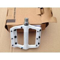Dartmoor Fever V.2 Plattform Pedal, weiß, OVP